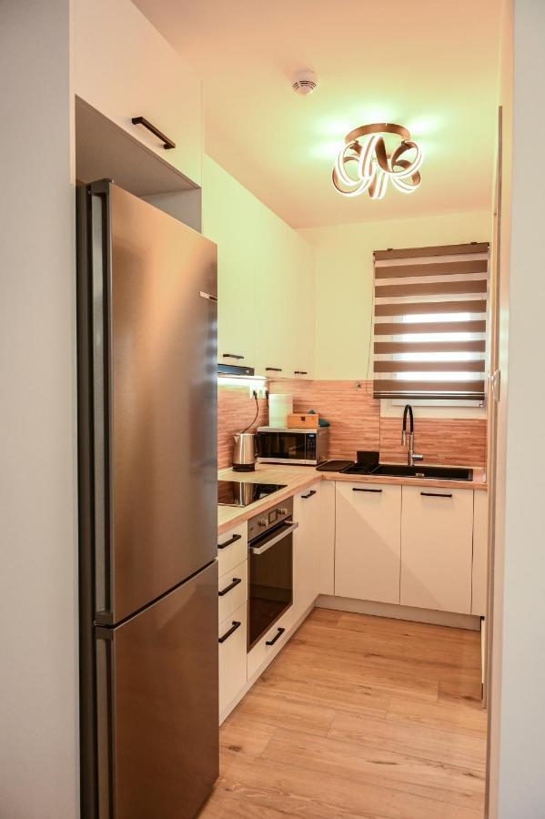 Larisa Hospitality I - Roof Top Apartment - With Free Parking Eksteriør billede